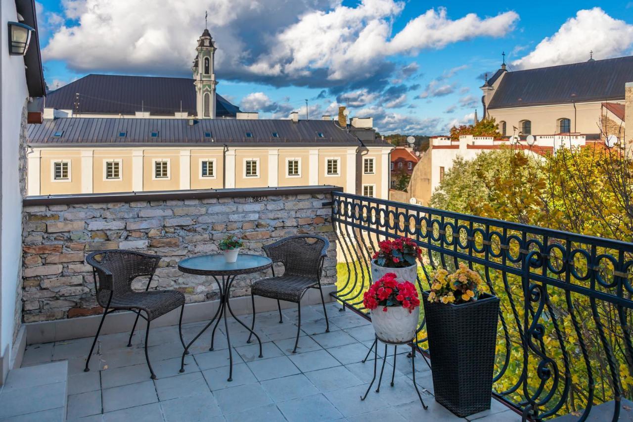Moon Garden Old Town Hotel Аеропорт Вільнюс Номер фото