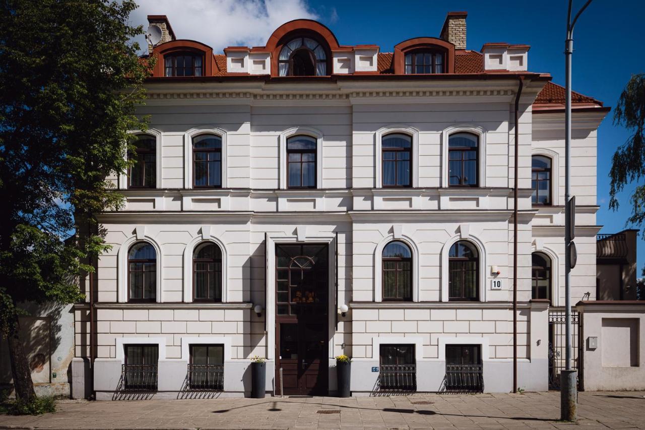 Moon Garden Old Town Hotel Аеропорт Вільнюс Екстер'єр фото