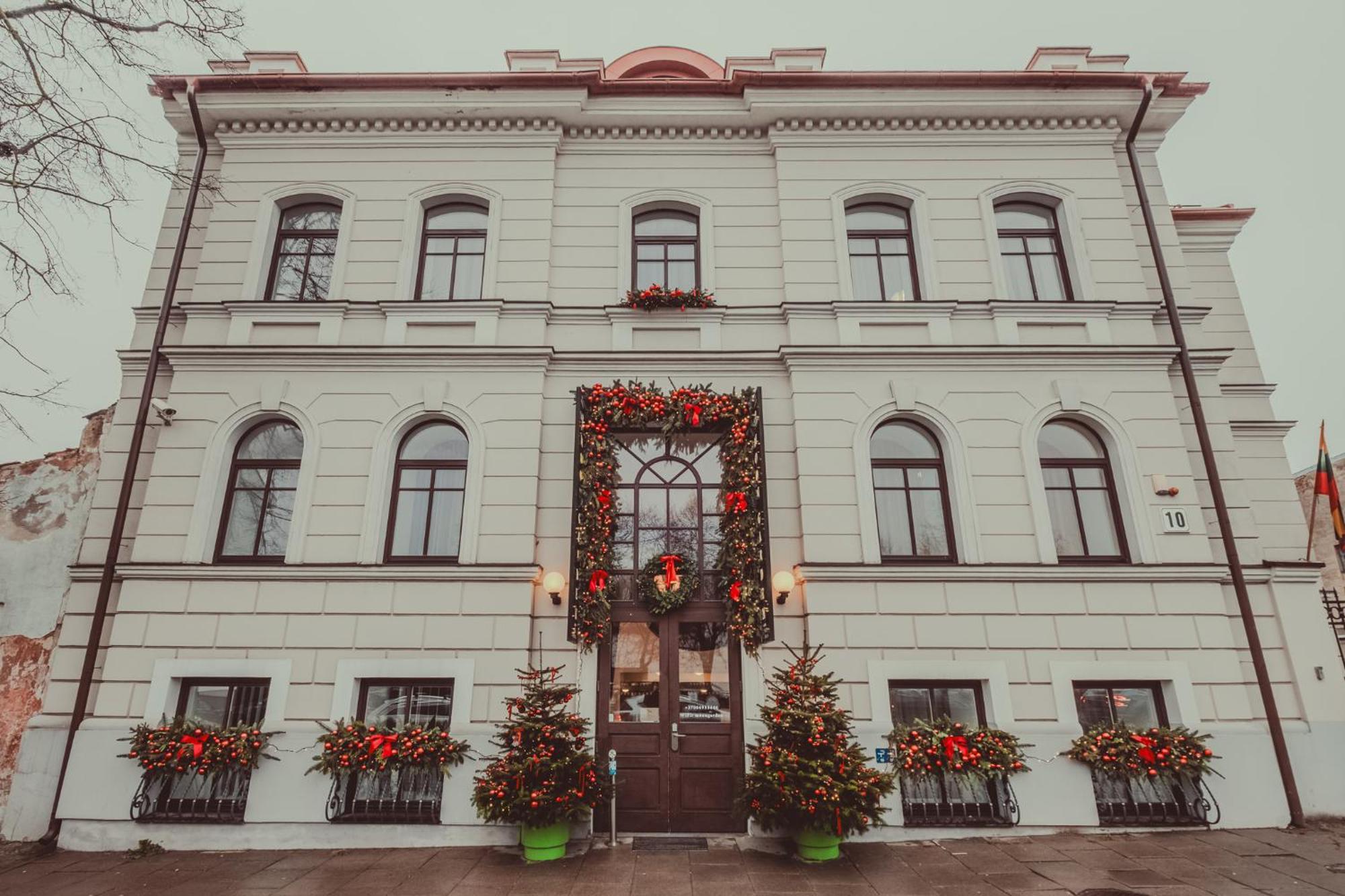 Moon Garden Old Town Hotel Аеропорт Вільнюс Екстер'єр фото