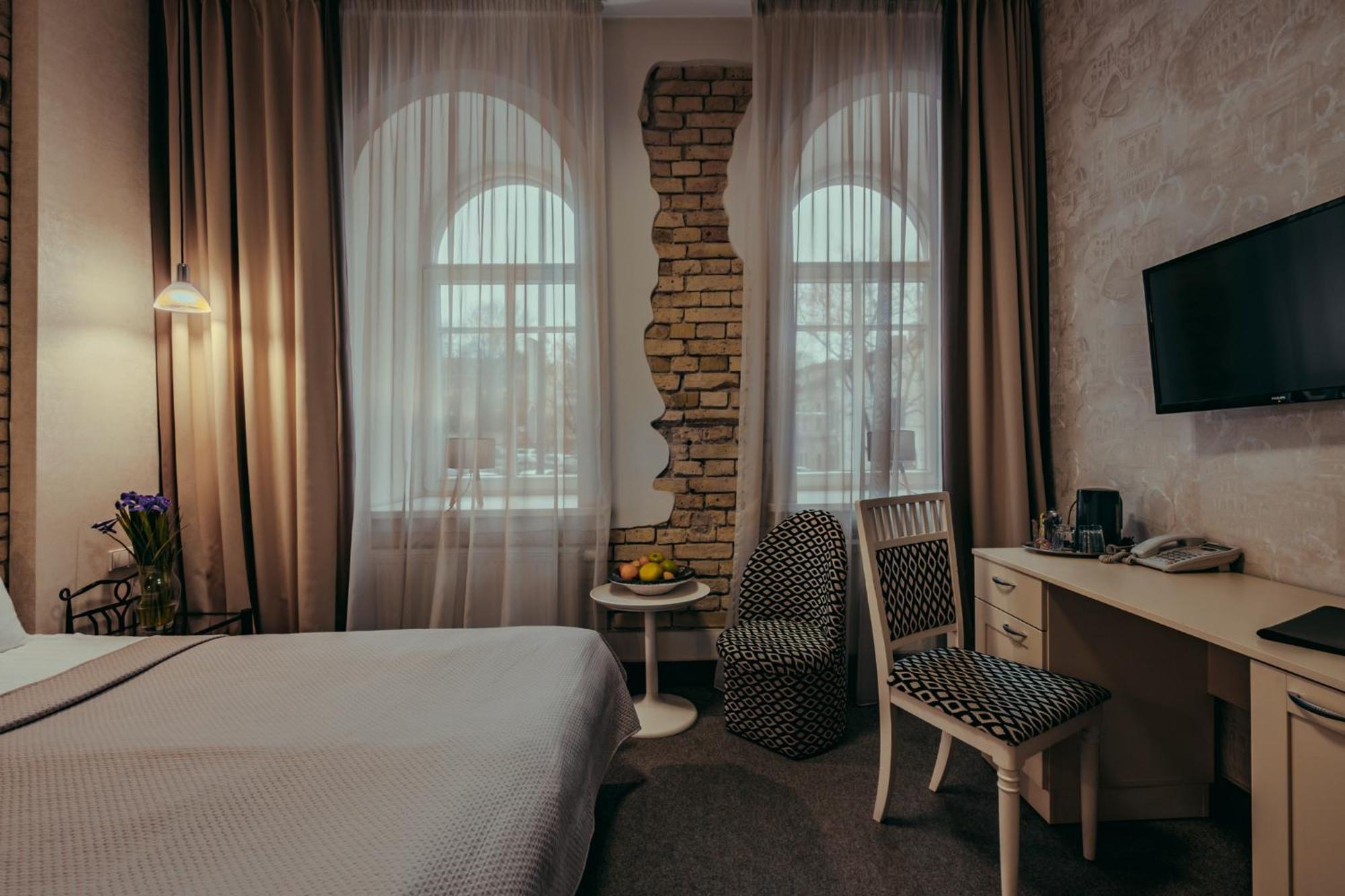 Moon Garden Old Town Hotel Аеропорт Вільнюс Екстер'єр фото